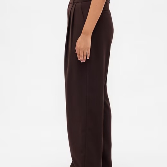 365 High Rise Pleated Trousers - Picture 2 of 10